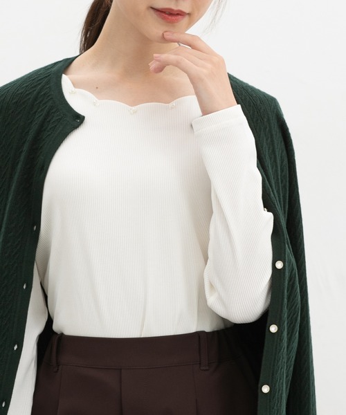 Honeys(ハニーズ)の「スカラップトップス(Tシャツ/カットソー・レディース・スモークピンク/アイボリー/パープル/グレイッシュブルー/ネイビー・L/3L/M/LL/S)」の1枚目の写真
