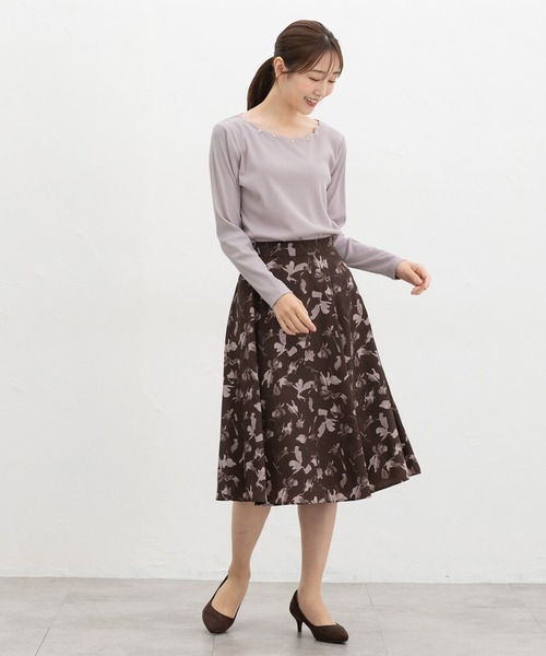 Honeys(ハニーズ)の「スカラップトップス(Tシャツ/カットソー・レディース・スモークピンク/アイボリー/パープル/グレイッシュブルー/ネイビー・L/3L/M/LL/S)」の10枚目の写真