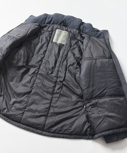 FREAK'S STORE(フリークスストア)の「PRIMALOFT LEVEL7 JACKET /プリマロフト レベル7ジャケット/中綿ブルゾン(ミリタリージャケット・メンズ・ブラック/チャコールグレー/グリーン/セージグリーン・SMALL/MEDIUM/LARGE)」の17枚目の写真