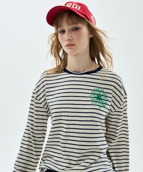 Mardi Mercredi(マルディメクルディ)の「SLUB COTTON TSHIRT LONG SLEEVE STRIPE FLOWER / スラブ コットン Tシャツ ロング スリーブ ストライプ フラワー(Tシャツ/カットソー・レディース・チャコールグレー/ネイビー・FREE)」の18枚目の写真