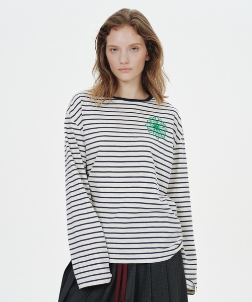 Mardi Mercredi(マルディメクルディ)の「SLUB COTTON TSHIRT LONG SLEEVE STRIPE FLOWER / スラブ コットン Tシャツ ロング スリーブ ストライプ フラワー(Tシャツ/カットソー・レディース・チャコールグレー/ネイビー・FREE)」の12枚目の写真