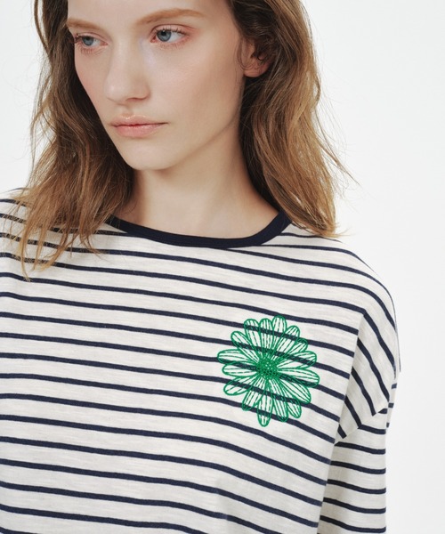 Mardi Mercredi(マルディメクルディ)の「SLUB COTTON TSHIRT LONG SLEEVE STRIPE FLOWER / スラブ コットン Tシャツ ロング スリーブ ストライプ フラワー(Tシャツ/カットソー・レディース・チャコールグレー/ネイビー・FREE)」の15枚目の写真