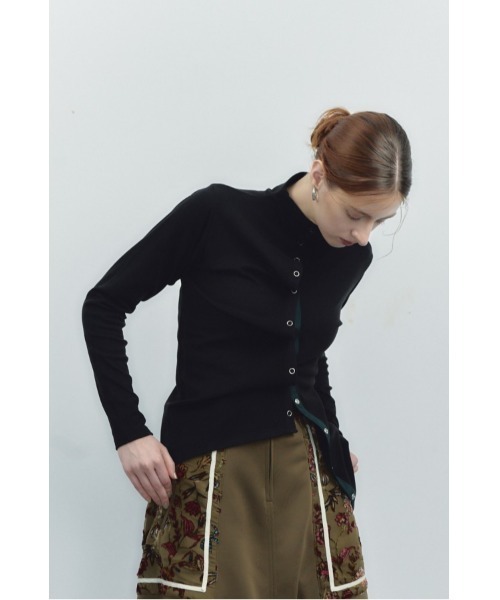 Muel Chic(ミュエルシック)の「Aster Cardigan アスターカーディガン(カーディガン/ボレロ・レディース・チャコールグレー/ブラック/ライトブルー/アイボリー・FREE)」の19枚目の写真