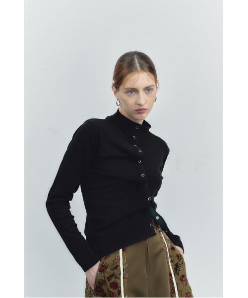 Muel Chic(ミュエルシック)の「Aster Cardigan アスターカーディガン(カーディガン/ボレロ・レディース・チャコールグレー/ブラック/ライトブルー/アイボリー・FREE)」の15枚目の写真