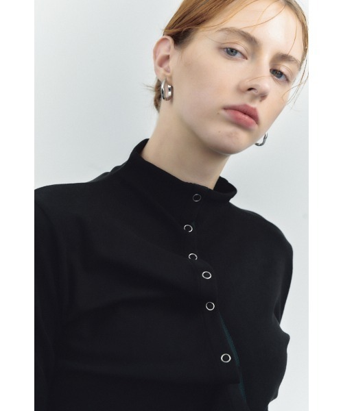 Muel Chic(ミュエルシック)の「Aster Cardigan アスターカーディガン(カーディガン/ボレロ・レディース・チャコールグレー/ブラック/ライトブルー/アイボリー・FREE)」の12枚目の写真