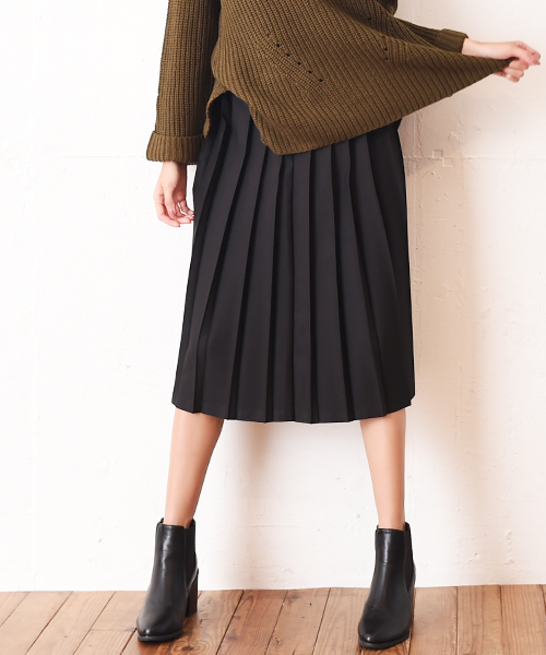 Luz Llena (NEY)（ラズレナニー）の「ファスナー付・ミモレ丈プリーツスカート（スカート・レディース・ブラック/グリーン/ベージュ・MEDIUM）」の2枚目の写真