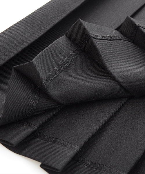 Luz Llena (NEY)（ラズレナニー）の「ファスナー付・ミモレ丈プリーツスカート（スカート・レディース・ブラック/グリーン/ベージュ・MEDIUM）」の6枚目の写真