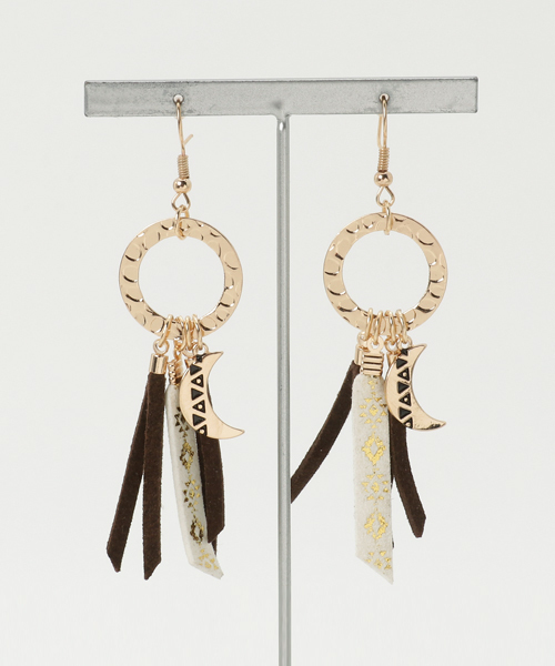 チャイハネ(チャイハネ)の「【チャイハネ】クレセントムーンフリンジピアス(ピアス(両耳用)・レディース・ブラック/マルチ/ブラウン・FREE)」の2枚目の写真