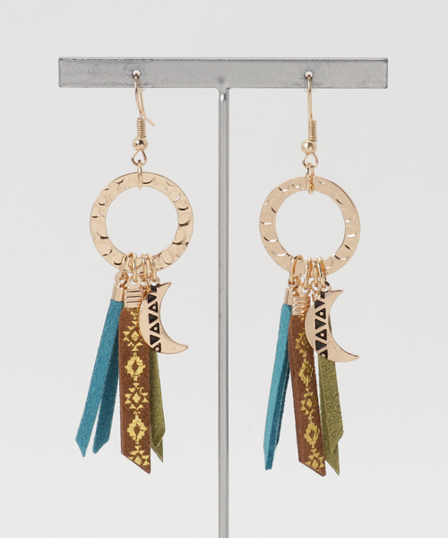 チャイハネ(チャイハネ)の「【チャイハネ】クレセントムーンフリンジピアス(ピアス(両耳用)・レディース・ブラック/マルチ/ブラウン・FREE)」の3枚目の写真