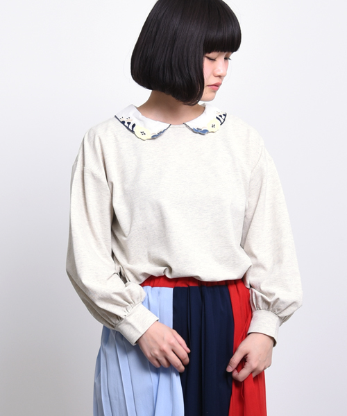 POU DOU DOU（プードゥドゥ）の「刺繍衿カノコプルオーバー（Tシャツ/カットソー・レディース・キナリ/ネイビー/ダークグレー・3）」の2枚目の写真