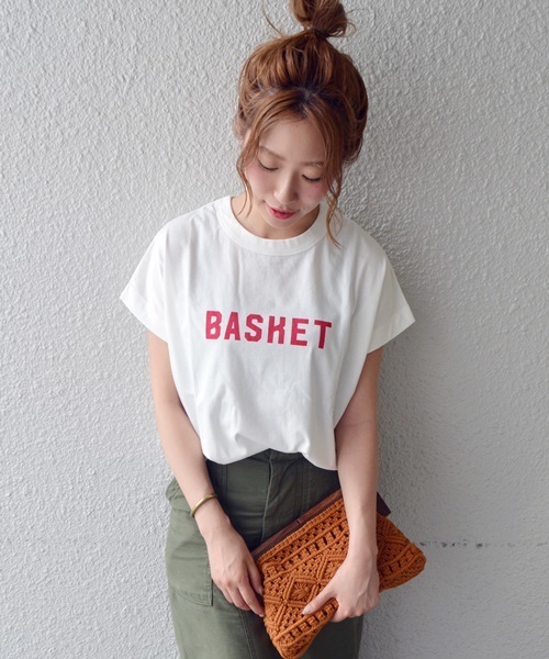 liflattie ships(リフラティ シップス)の「liflattie ships:プリント フレンチスリーブ TEE ◇(Tシャツ/カットソー・レディース・ホワイト/キャメル/チャコールグレー/グレー/マスタード・ONE SIZE)」の2枚目の写真