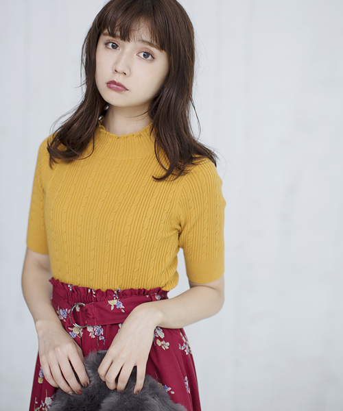 WEGO（ウィゴー）の「WEGO/ミニケーブル5分袖ニット（ニット/セーター・レディース・レッド/オフホワイト/ターコイズブルー/マスタード/ブラック・FREE）」の5枚目の写真