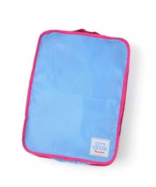 niko and...（ニコアンド）の「[CITY CREEK]トラベルポーチL（ポーチ・レディース・ピンク/ライトイエロー/ブラック/セージグリーン/グレー・0）」の5枚目の写真