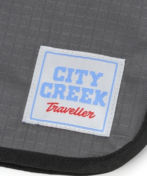 niko and...（ニコアンド）の「[CITY CREEK]トラベルポーチL（ポーチ・レディース・ピンク/ライトイエロー/ブラック/セージグリーン/グレー・0）」の17枚目の写真