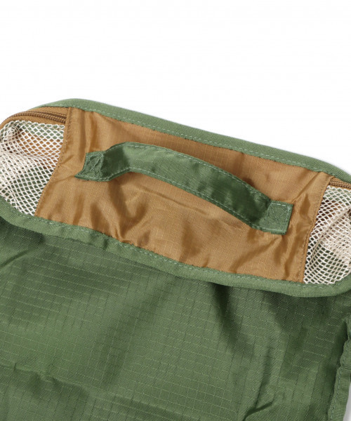 niko and...（ニコアンド）の「[CITY CREEK]トラベルポーチL（ポーチ・レディース・ピンク/ライトイエロー/ブラック/セージグリーン/グレー・0）」の12枚目の写真