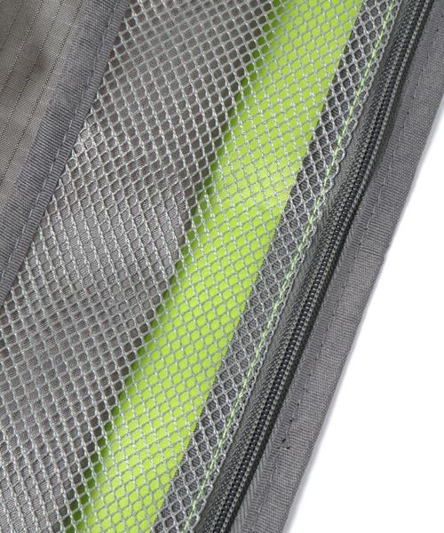 niko and...（ニコアンド）の「[CITY CREEK]トラベルポーチL（ポーチ・レディース・ピンク/ライトイエロー/ブラック/セージグリーン/グレー・0）」の6枚目の写真