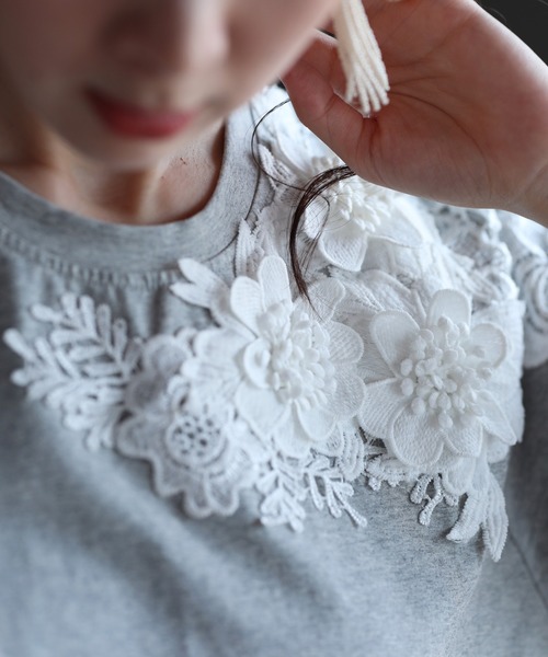 cawaii(カワイイ)の「可憐な白花レーストップス(Tシャツ/カットソー・レディース・グレー/ブラック・M/XL)」の21枚目の写真