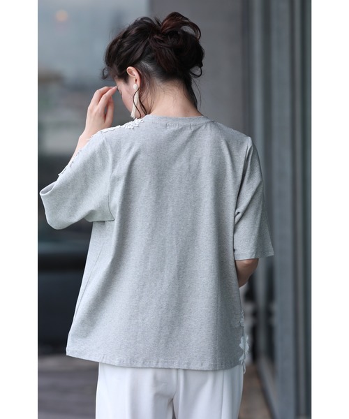 cawaii(カワイイ)の「可憐な白花レーストップス(Tシャツ/カットソー・レディース・グレー/ブラック・M/XL)」の15枚目の写真