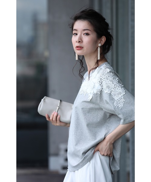 cawaii(カワイイ)の「可憐な白花レーストップス(Tシャツ/カットソー・レディース・グレー/ブラック・M/XL)」の10枚目の写真