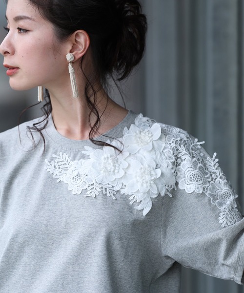 cawaii(カワイイ)の「可憐な白花レーストップス(Tシャツ/カットソー・レディース・グレー/ブラック・M/XL)」の9枚目の写真