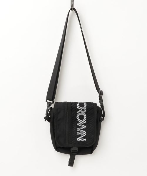 VENCEEXCHANGE（ヴァンスエクスチェンジ）の「ロゴメッシュショルダーポーチ（ショルダーバッグ・メンズ・ホワイト/ブラック/パープル/オレンジ・フリー）」の3枚目の写真