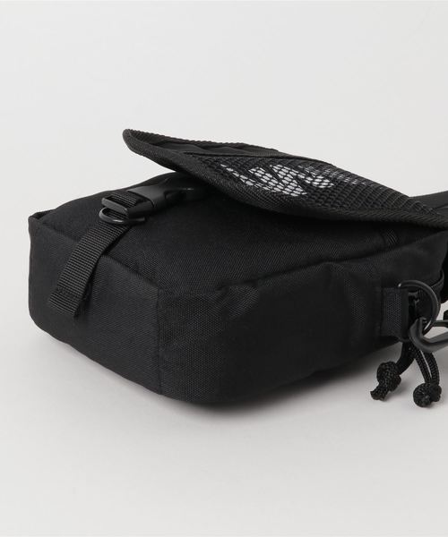 VENCEEXCHANGE（ヴァンスエクスチェンジ）の「ロゴメッシュショルダーポーチ（ショルダーバッグ・メンズ・ホワイト/ブラック/パープル/オレンジ・フリー）」の6枚目の写真