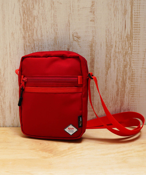 Relate（リレート）の「Relate/CORDURA Pallet/縦型ｼｮﾙﾀﾞｰ（ショルダーバッグ・メンズ・ブラック/ネイビー/グレー/レッド/ブルー/グリーン/キャメル・ONE SIZE）」の16枚目の写真
