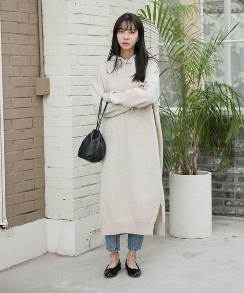 Une Mansion ユヌマンション の フーディーニットスリットワンピース ワンピース Wear