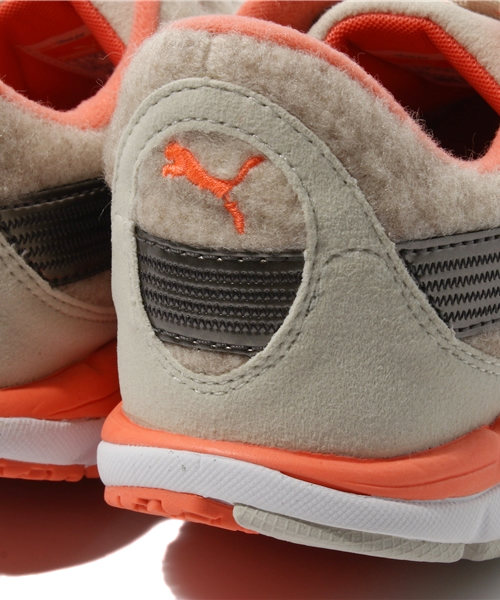 PUMA(プーマ)の「ボディートレイン NEO WTR (WOMEN) - Body Train(スニーカー・レディース・ブラック×ピンク/グレー系その他/パープル系その他・22.5cm/23cm/23.5cm/24cm/24.5cm/25cm/25.5cm)」の10枚目の写真