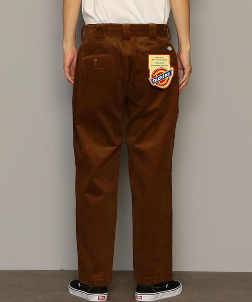 Dickies（ディッキーズ）の「別注 [ディッキーズ] SC Dickies GLR コーデュロイ 1プリーツ ワイド テーパード パンツ（その他パンツ・メンズ・ブラウン/ブラック/ダークグレー・32inch/28inch/30inch）」の4枚目の写真