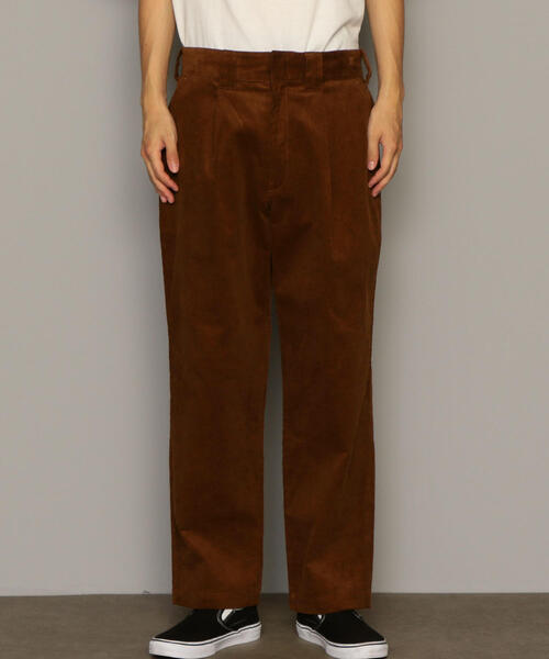 Dickies（ディッキーズ）の「別注 [ディッキーズ] SC Dickies GLR コーデュロイ 1プリーツ ワイド テーパード パンツ（その他パンツ・メンズ・ブラウン/ブラック/ダークグレー・32inch/28inch/30inch）」の5枚目の写真