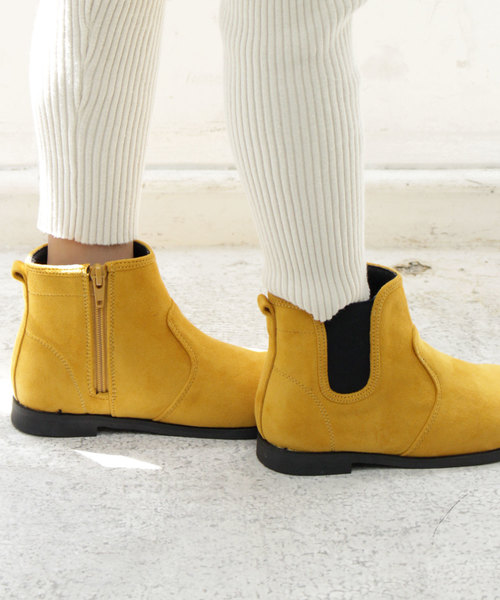 SOROTTO(ソロット)の「ファスナー付き サイドゴアブーツ(ブーツ・キッズ・ブラウン系その他/レッド/ブラック/ライトパープル/キャメル/ブルー/ブラック系その他/マスタード/ピンク/ライトブラウン/カーキ/ターコイズブルー/レオパード/アイボリー/ブラウン系その他2・22.0cm/21.0cm/18.0cm/20.0cm/16.0cm/19.0cm/17.0cm)」の11枚目の写真