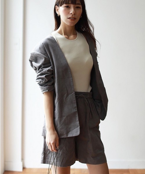 TODAYFUL（トゥデイフル）の「コーデュロイハーフパンツ（その他パンツ・レディース・チャコールグレー/ベージュ・FREE）」の14枚目の写真