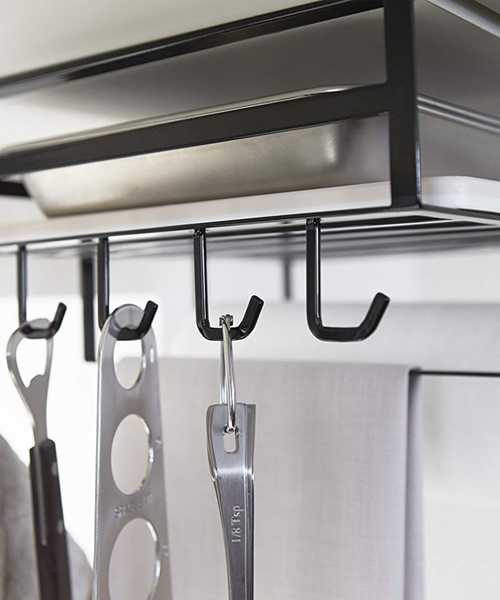 tower（タワー）の「tower（タワー）戸棚下多機能ラック（キッチン収納・レディース・ホワイト/ブラック・ONE SIZE）」の3枚目の写真