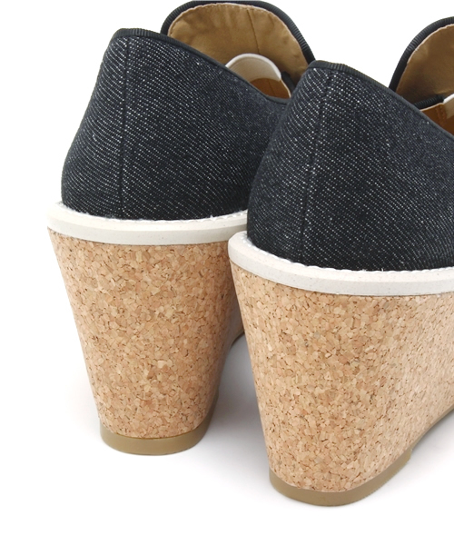 CIAOPANIC（チャオパニック）の「【Ciaopanic】　デニムウェッジヒールスリッポン（パンプス・レディース・アイボリー/ブラック・23.5cm/24.5cm）」の8枚目の写真