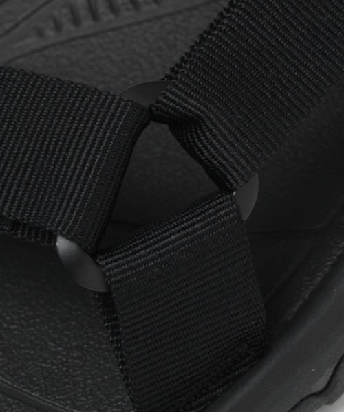 Teva（テバ）の「【TEVA(テバ)】HURRICANE 19SS（MEN)（サンダル・メンズ・ブラック/ネイビー/グレー/チャコール・SMALL/MEDIUM）」の6枚目の写真