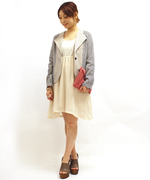 mystic（ミスティック）の「しゃりシフォン切替タンクワンピース（ワンピース・レディース・レッド/オフホワイト/ベージュ/グリーン/ブラック・ﾌﾘ-）」の3枚目の写真