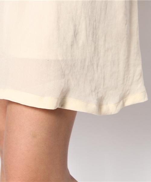 mystic（ミスティック）の「しゃりシフォン切替タンクワンピース（ワンピース・レディース・レッド/オフホワイト/ベージュ/グリーン/ブラック・ﾌﾘ-）」の14枚目の写真