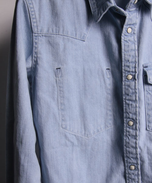 FACTOTUM（ファクトタム）の「FACTOTUM × MAGINE AMERICAN RAG CIE Limited edition ブリーチデニムシャツ∴（シャツ/ブラウス・メンズ・ライトインディゴブルー・46/48）」の14枚目の写真