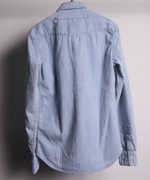 FACTOTUM（ファクトタム）の「FACTOTUM × MAGINE AMERICAN RAG CIE Limited edition ブリーチデニムシャツ∴（シャツ/ブラウス・メンズ・ライトインディゴブルー・46/48）」の10枚目の写真