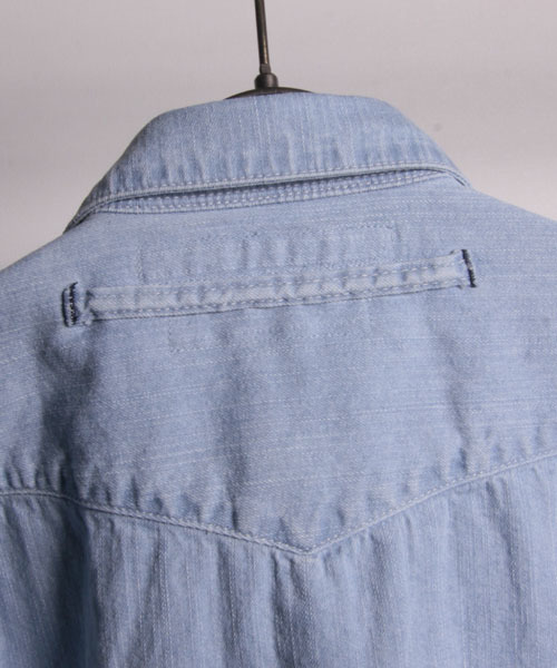 FACTOTUM（ファクトタム）の「FACTOTUM × MAGINE AMERICAN RAG CIE Limited edition ブリーチデニムシャツ∴（シャツ/ブラウス・メンズ・ライトインディゴブルー・46/48）」の12枚目の写真