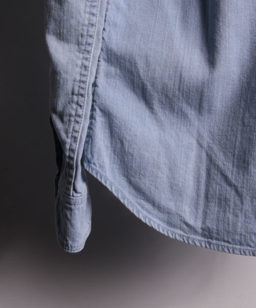 FACTOTUM（ファクトタム）の「FACTOTUM × MAGINE AMERICAN RAG CIE Limited edition ブリーチデニムシャツ∴（シャツ/ブラウス・メンズ・ライトインディゴブルー・46/48）」の5枚目の写真