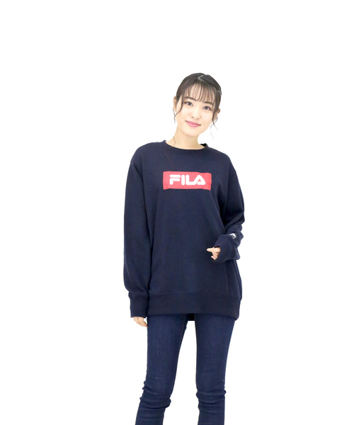 FILA(フィラ)の「【FILA/フィラ】裏毛 ボックスロゴプリントトレーナー(スウェット・レディース・ホワイト/ブラック/ネイビー/杢グレー・LL/M/L)」の4枚目の写真