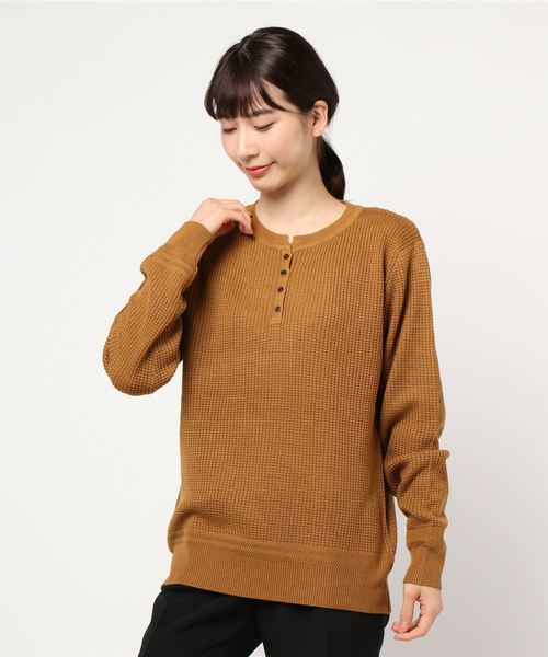 CRAFT STANDARD BOUTIQUE(クラフトスタンダードブティック)の「ヘンリーネックニットプルオーバー●*(ニット/セーター・レディース・ピンク/ベージュ系その他/キャメル/カーキ/ネイビー・L/M)」の1枚目の写真