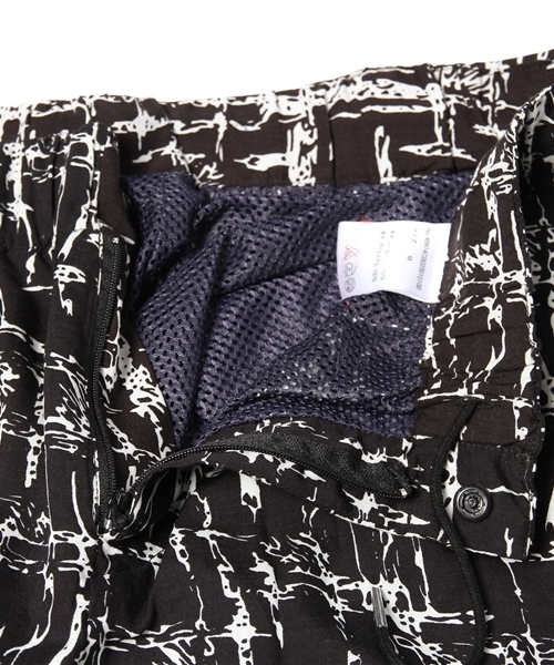 WHO'S WHO gallery(フーズフーギャラリー)の「【GIGGER】スイムショーツ(スラックス・メンズ・ブラック/グレー・LARGE/MEDIUM)」の3枚目の写真