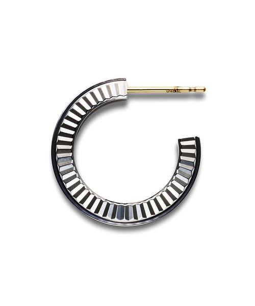 UNITED ARROWS & SONS（ユナイテッドアローズアンドサンズ）の