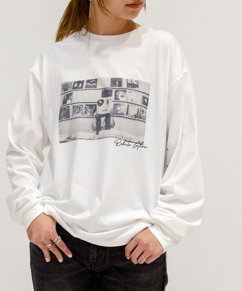 ottilie(オティーリエ)の「フォトロンT(Tシャツ/カットソー・レディース・ベージュ/オフホワイト/サックスブルー・FREE)」の2枚目の写真