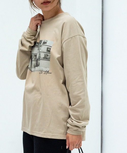 ottilie(オティーリエ)の「フォトロンT(Tシャツ/カットソー・レディース・ベージュ/オフホワイト/サックスブルー・FREE)」の10枚目の写真