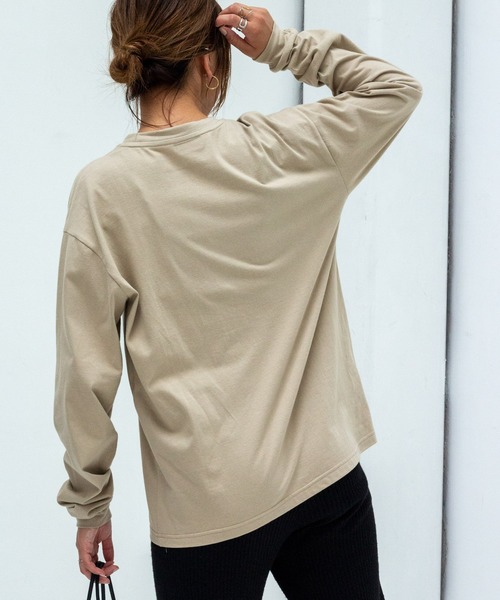 ottilie(オティーリエ)の「フォトロンT(Tシャツ/カットソー・レディース・ベージュ/オフホワイト/サックスブルー・FREE)」の11枚目の写真