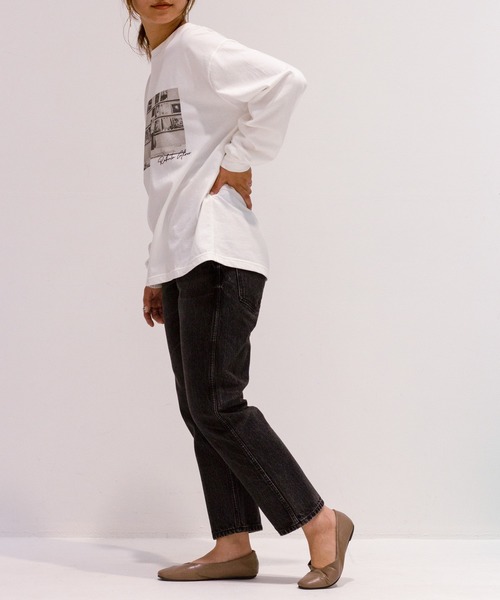 ottilie(オティーリエ)の「フォトロンT(Tシャツ/カットソー・レディース・ベージュ/オフホワイト/サックスブルー・FREE)」の17枚目の写真